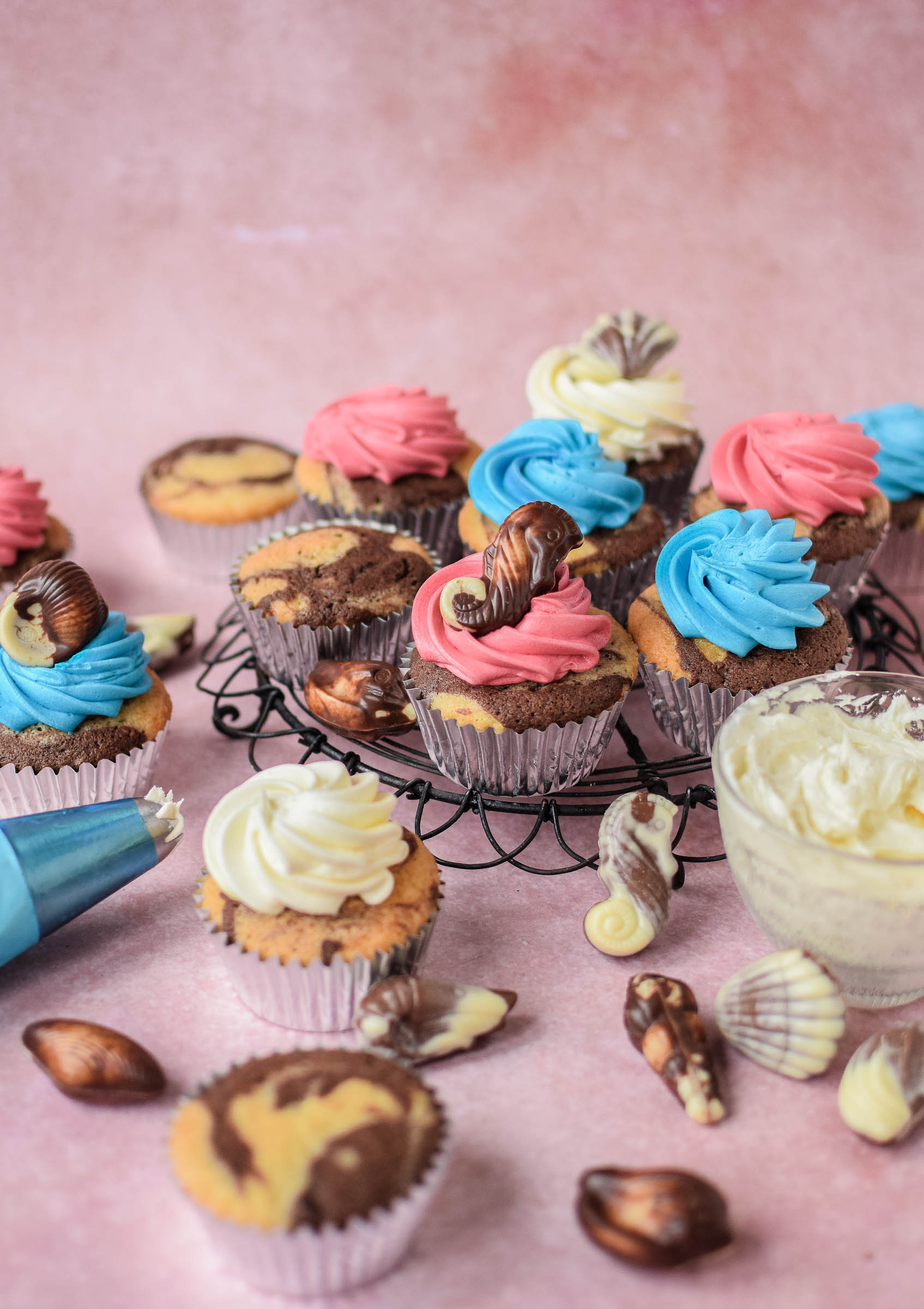 How to Make Marble Cupcakes